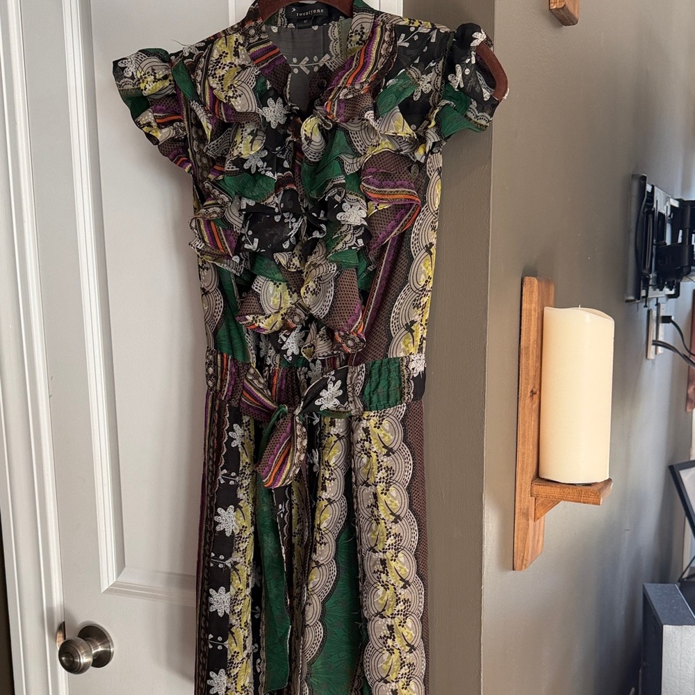 Forever 21 Multicolor Floral Ruffle Midi Dress size medium. Like new